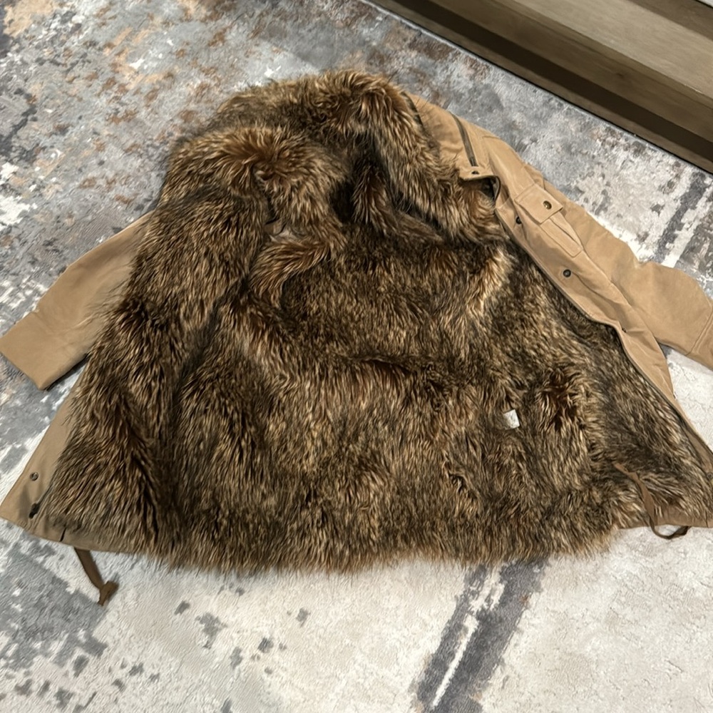Cutest jacket with faux fur lining - Picture 2 of 4